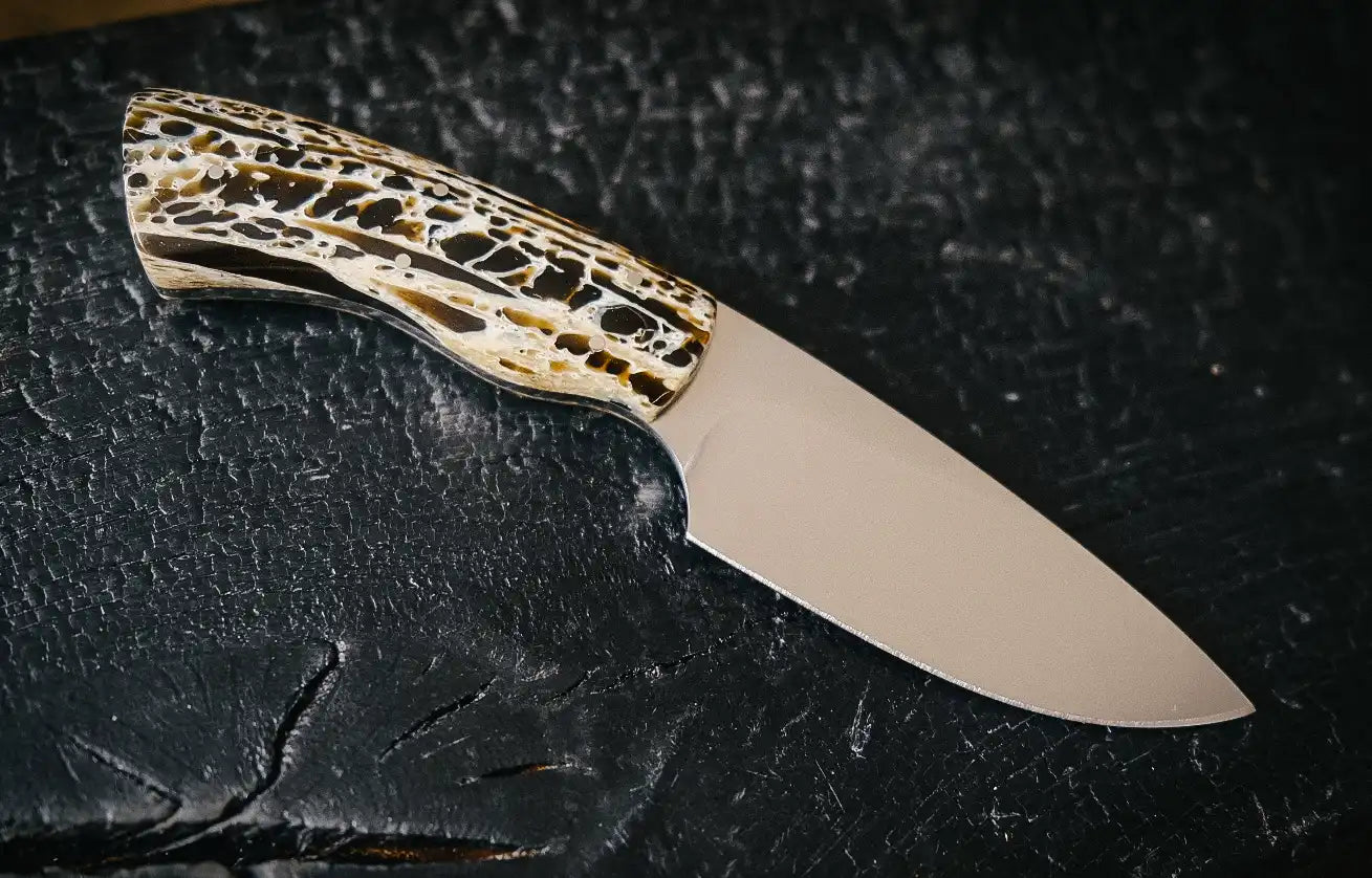 Arno Bernard Knives Gecko Kudu brown