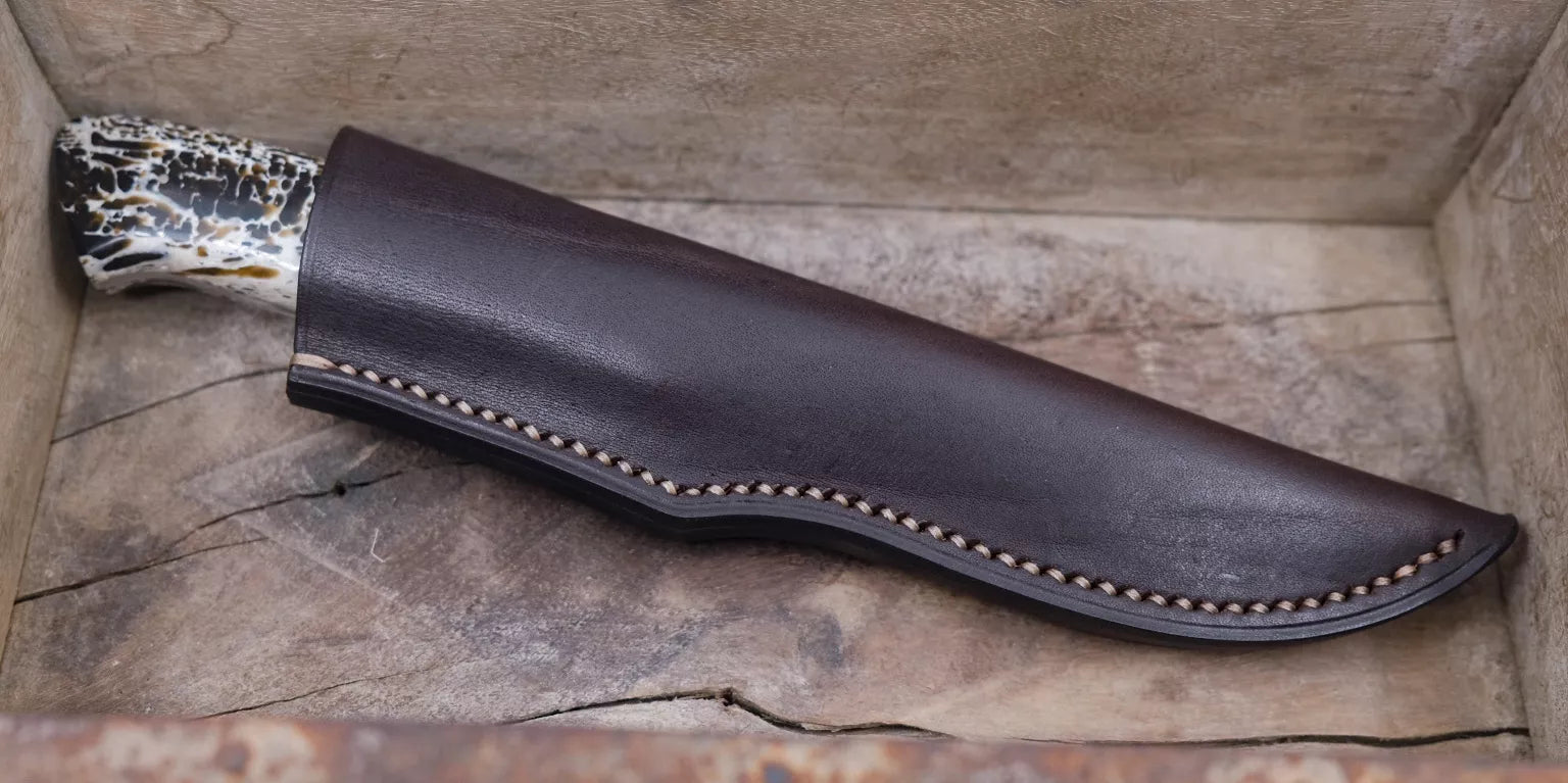 Arno Bernard Knives Croc mit Kudu-Knochen