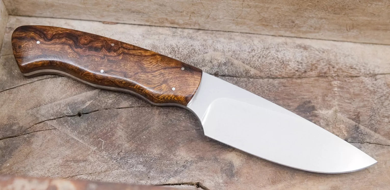 Arno Bernard Knives Zebra mit Wüsteneisenholz