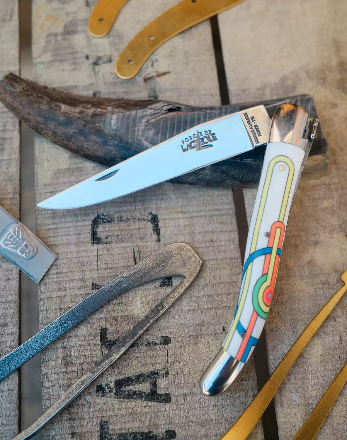 Forge de Laguiole Seize Taschenmesser – Sublimation Street Art “Sirius”