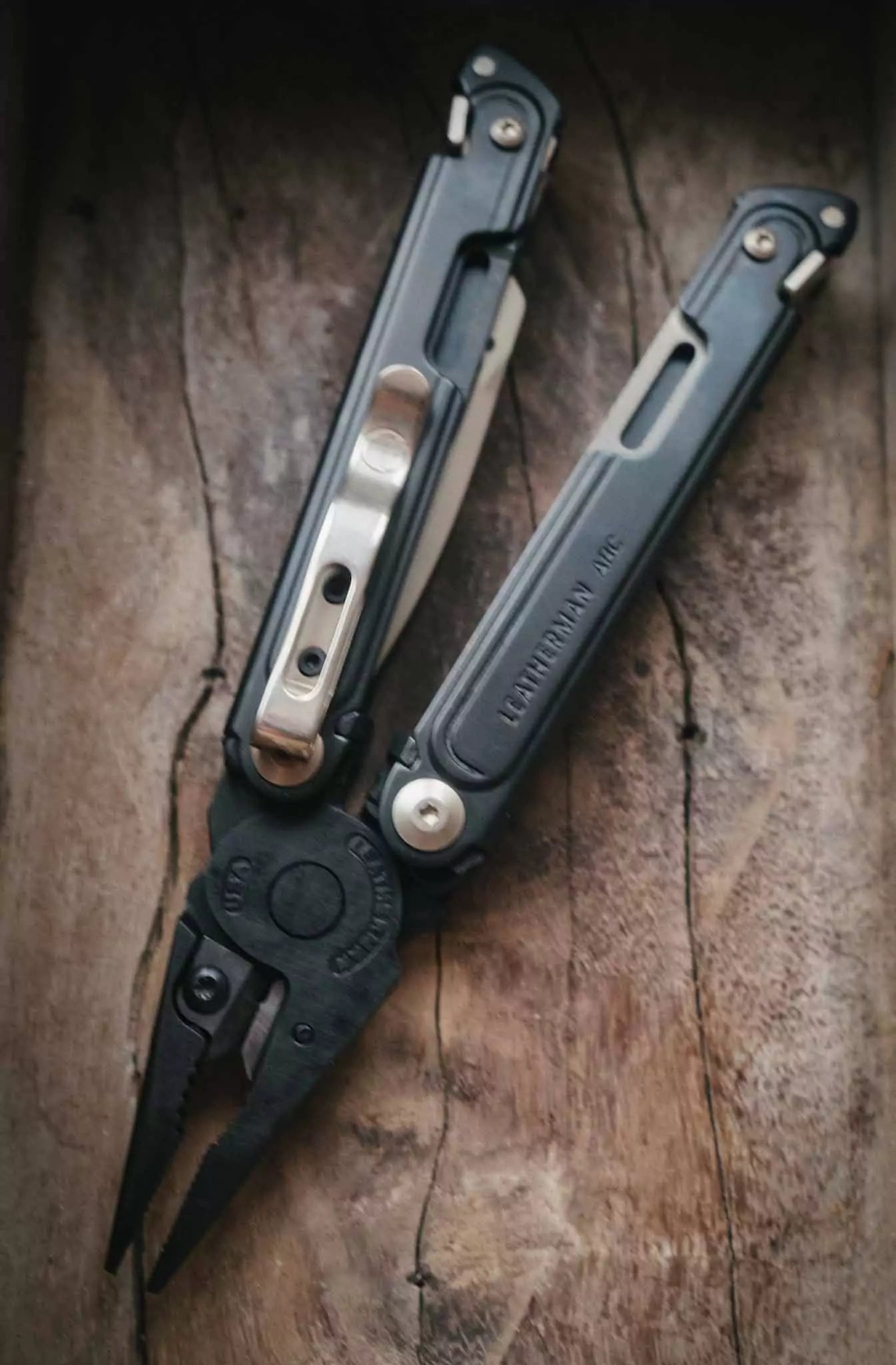 Leatherman ARC Obsidian Limited Edition