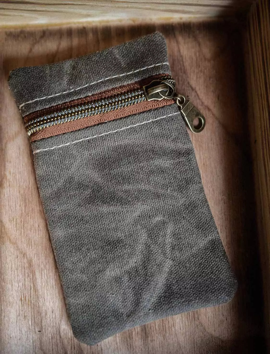 Longhunter Supply Waxed Canvas Pouch No. 15 Olive (Klettfläche optional)