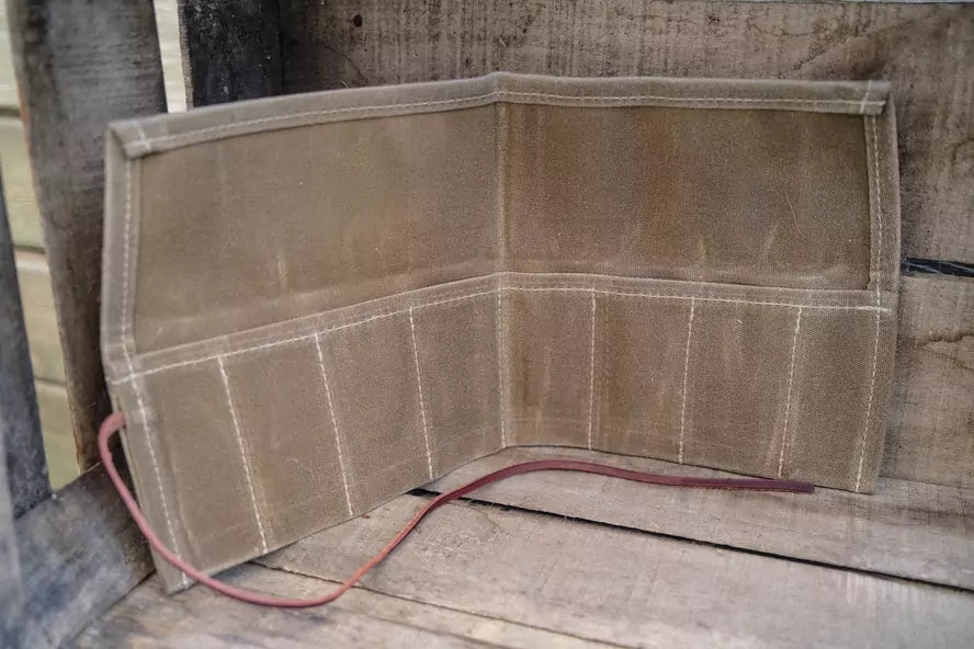 Longhunter Supply No. 12 Nomad EDC Roll-Up Bag, 8 Compartments, Sage Tan