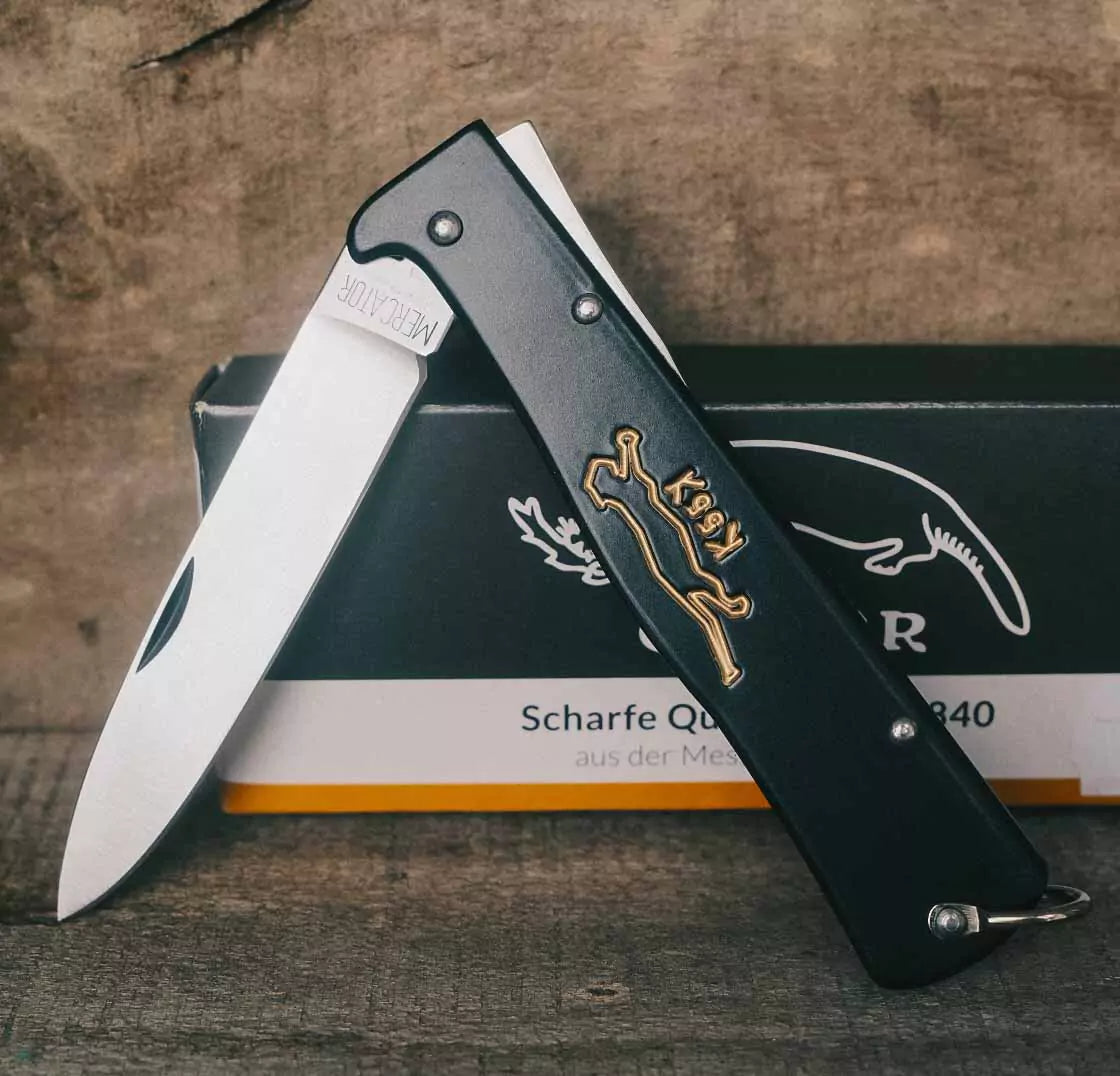 Otter Mercator Katze Schwarz Carbon