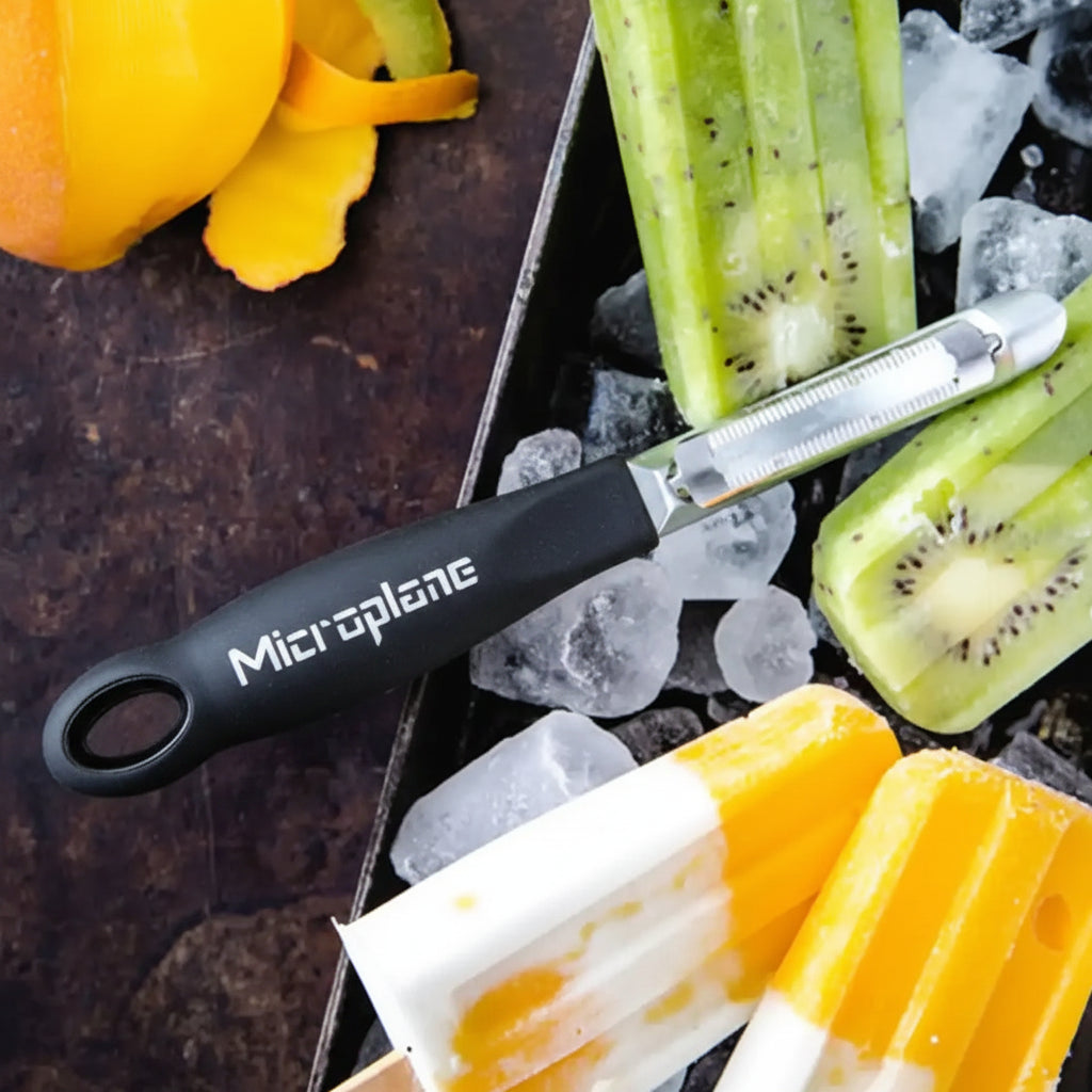 Microplane Professional Peeler serrated blade