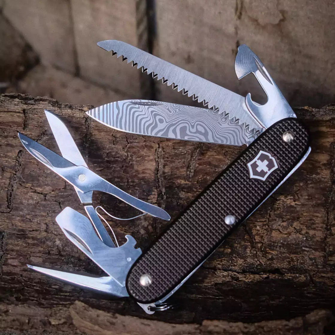 Victorinox Damast Limited Edition 2024 - Main Image