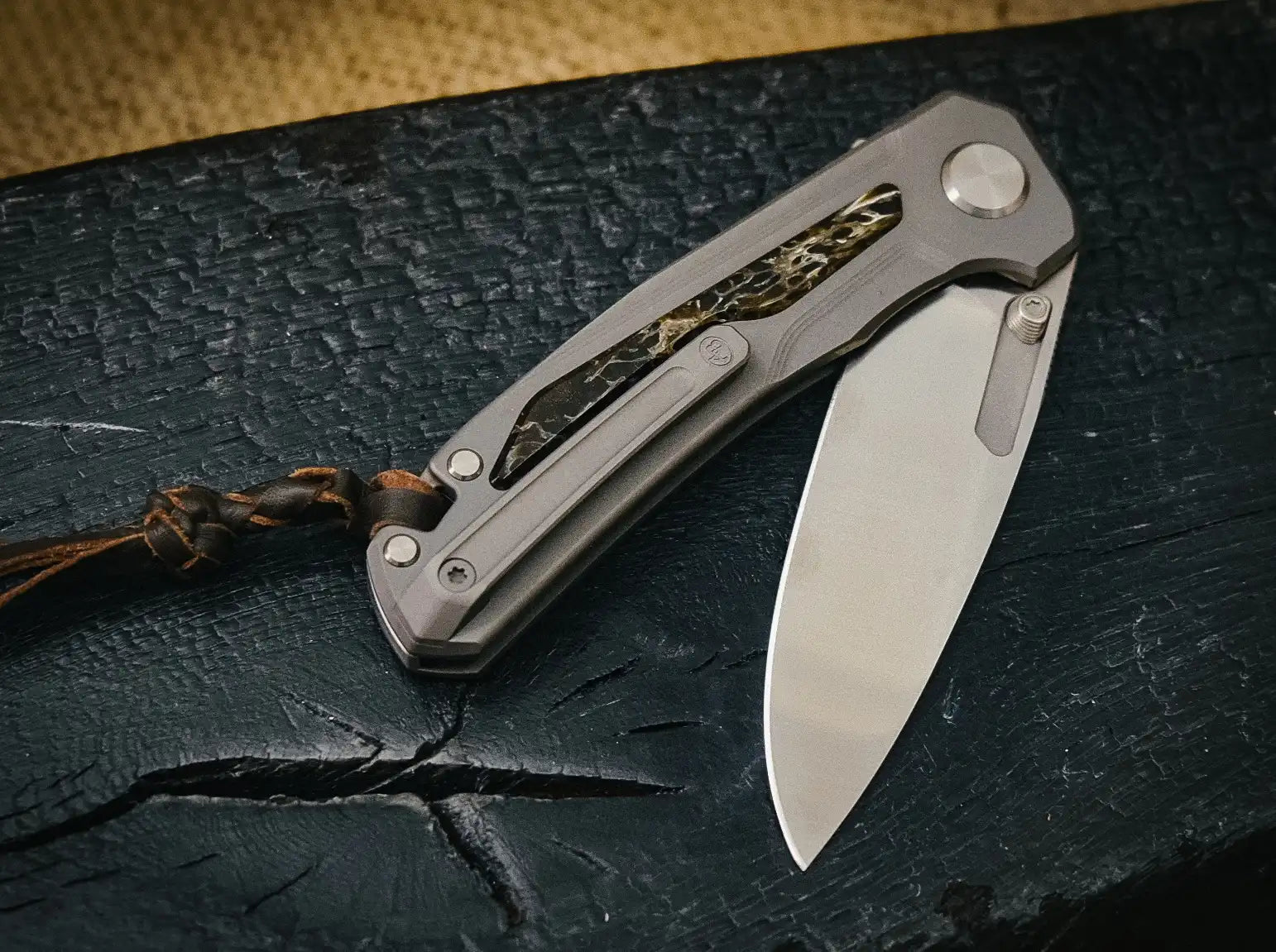 Arno Bernard Knives Turaco Kudu brown (Flipper, ball bearings, mirror polished)