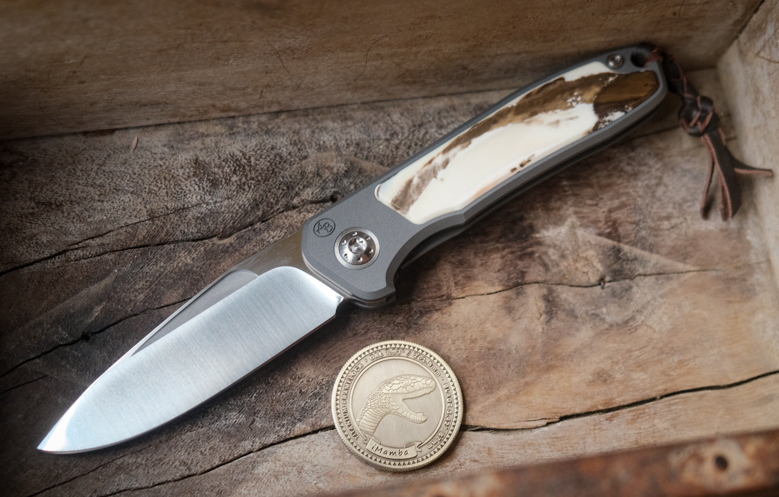 Arno Bernard Knives iMamba German Edition Dyed Warthog