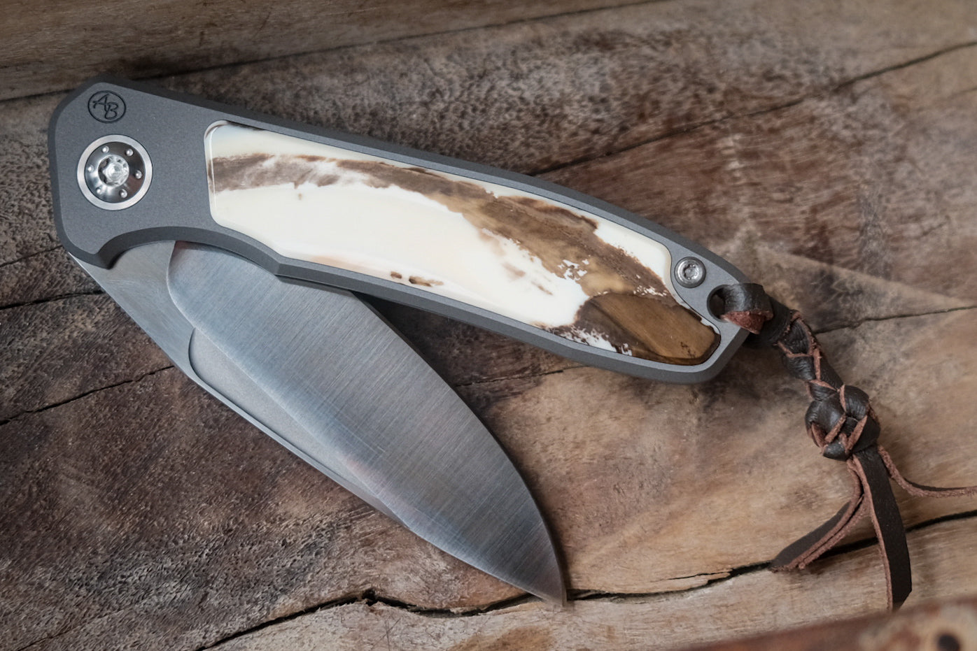 Arno Bernard Knives iMamba German Edition Dyed Warthog