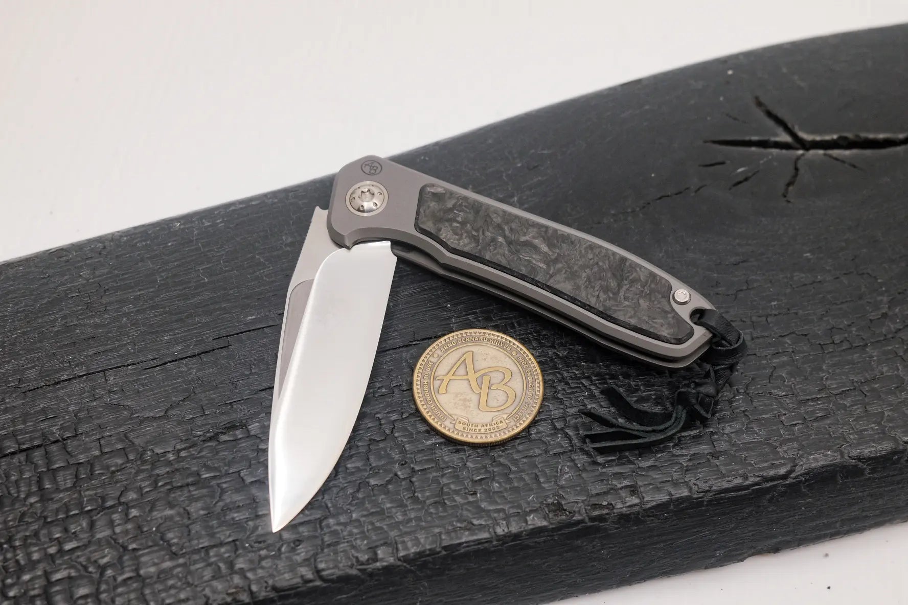 Arno Bernard Knives iMamba Dark Matter CF Glow German Edition (Zweihandöffnung)