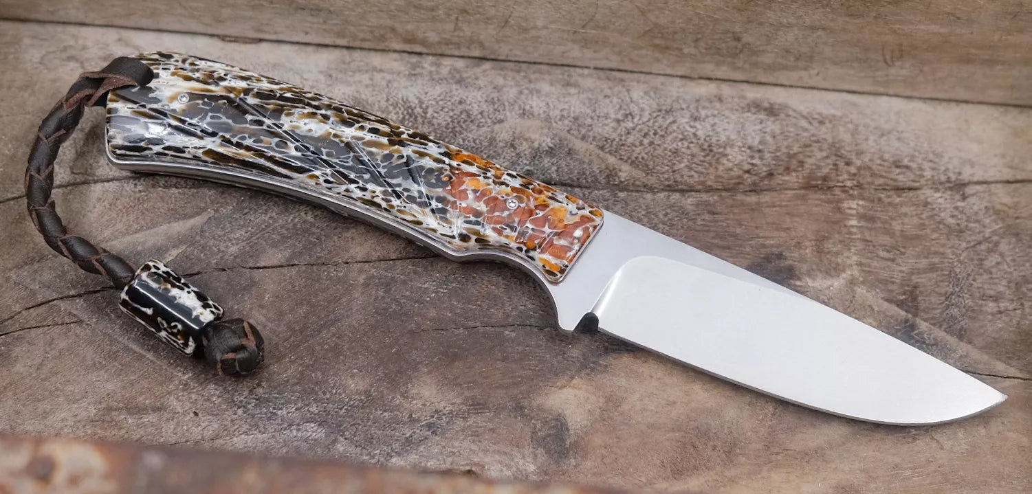 Arno Bernard Knives Badger – N690 Kudu-Knochen