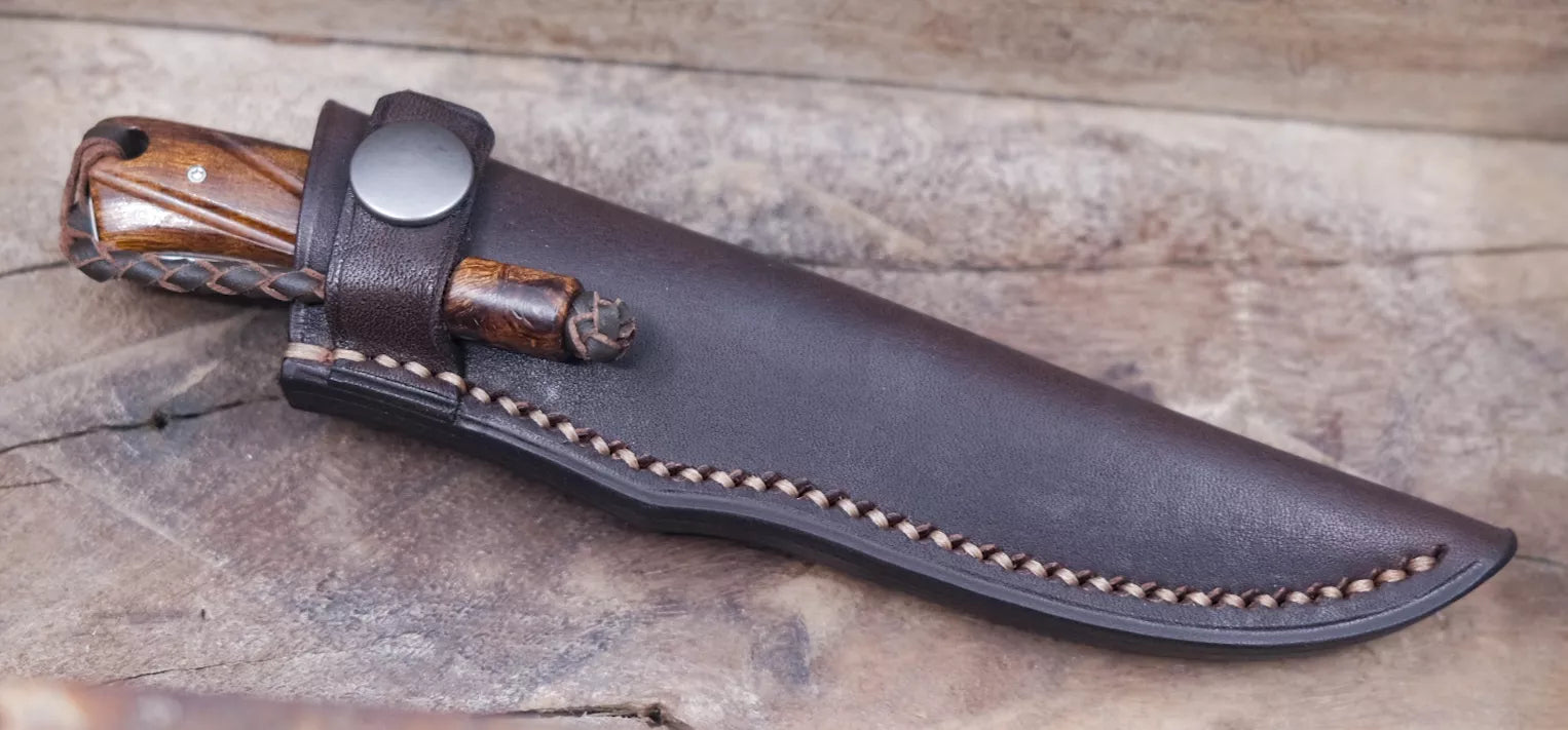 Arno Bernard Knives Marmoset mit Wüsteneisenholz