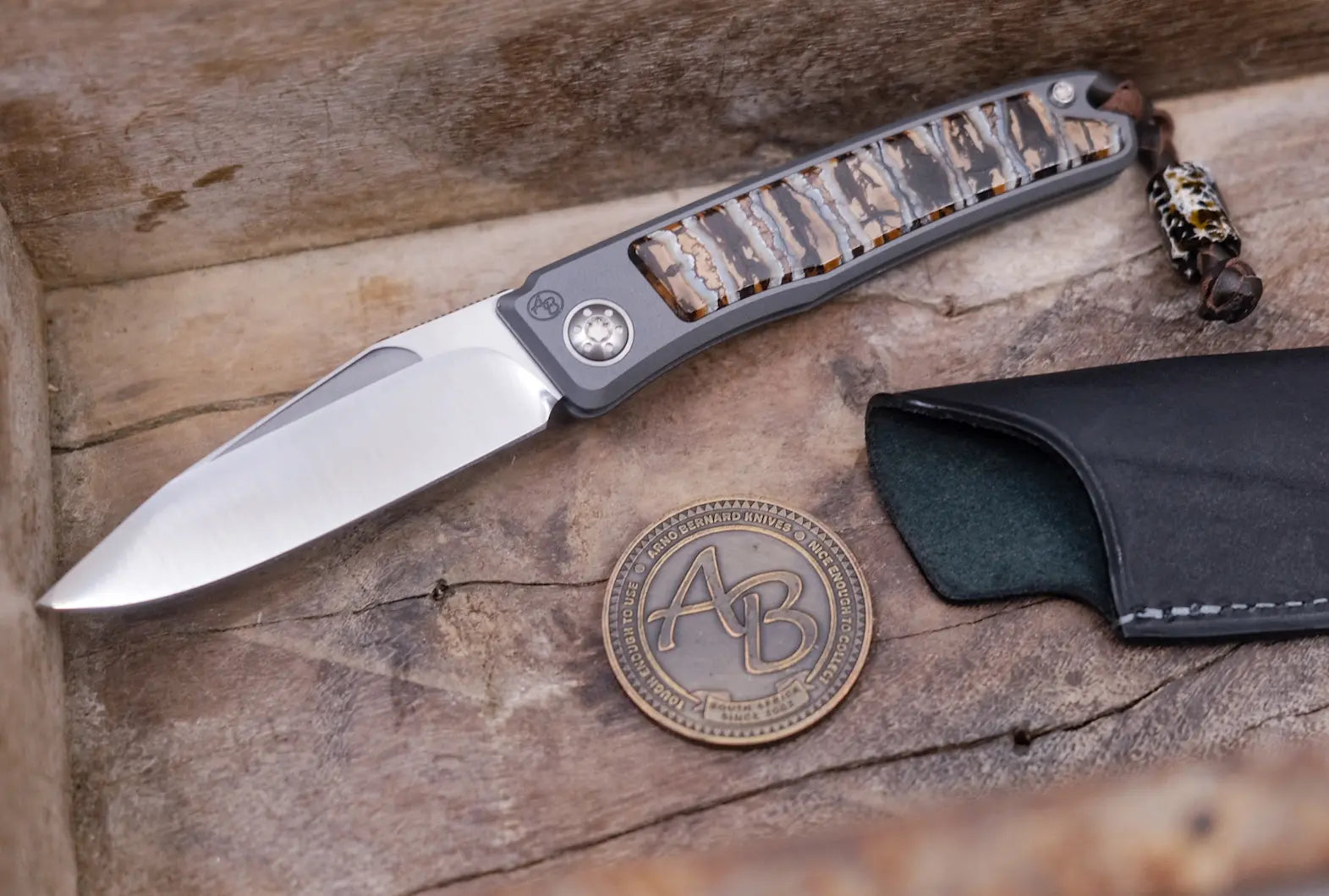 Arno Bernard Knives Rinkhals Mammut Backenzahn