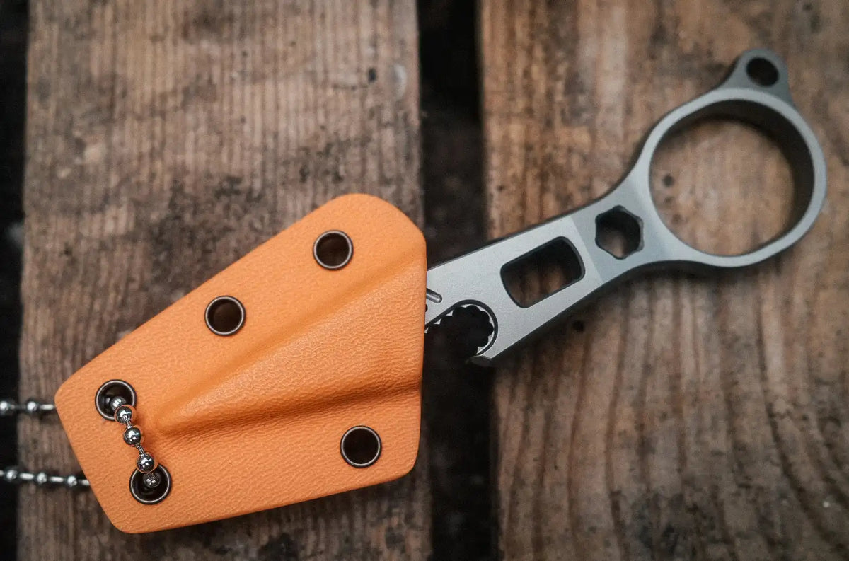 J.E. Made Shark IV Tool Stonewashed