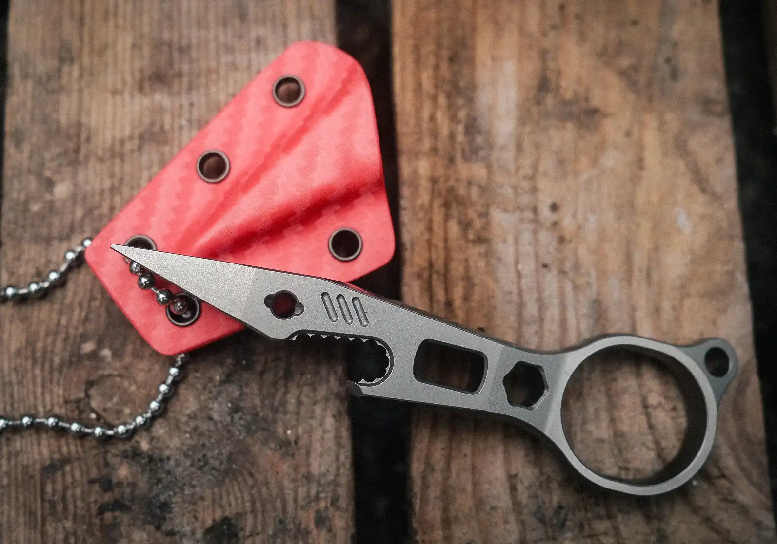 J.E. Made Shark IV Tool Stonewashed