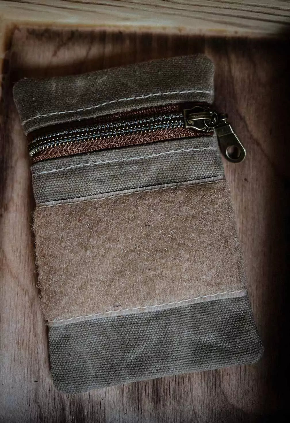 Longhunter Supply Waxed Canvas Pouch No. 15 Field Tan (Klettfläche optional)