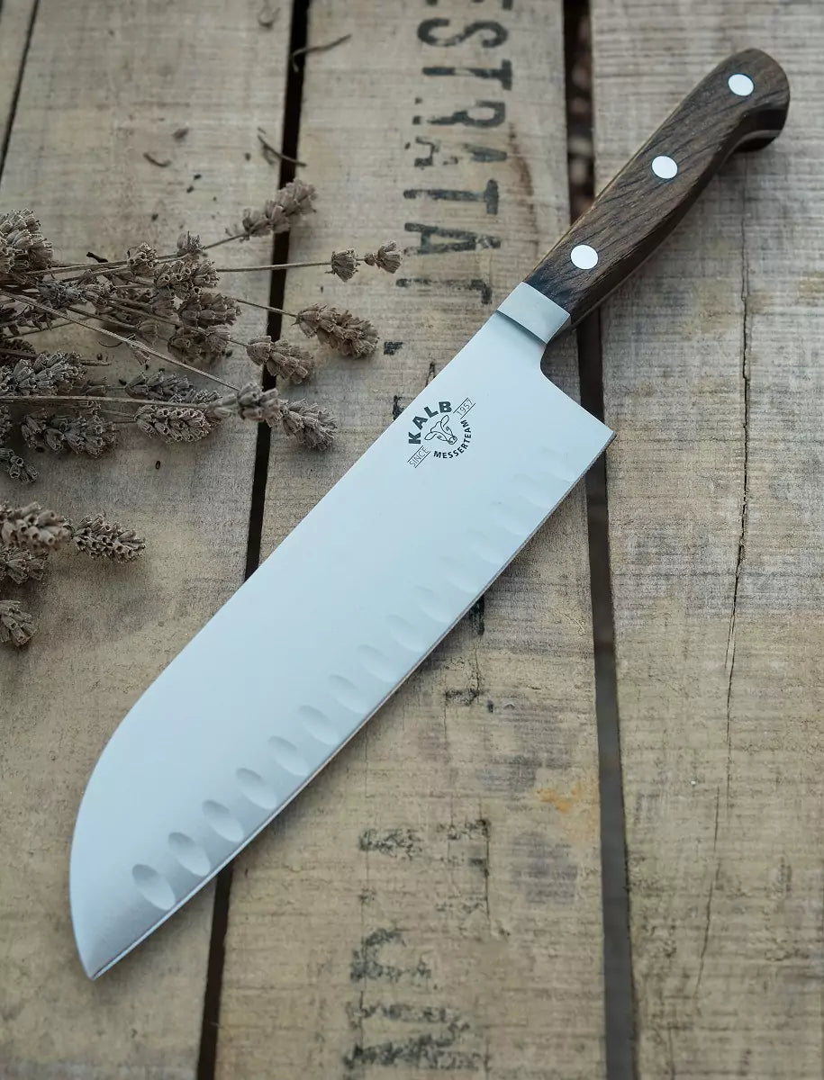 Messerteam Kalb Santoku Messer mit Kulle
