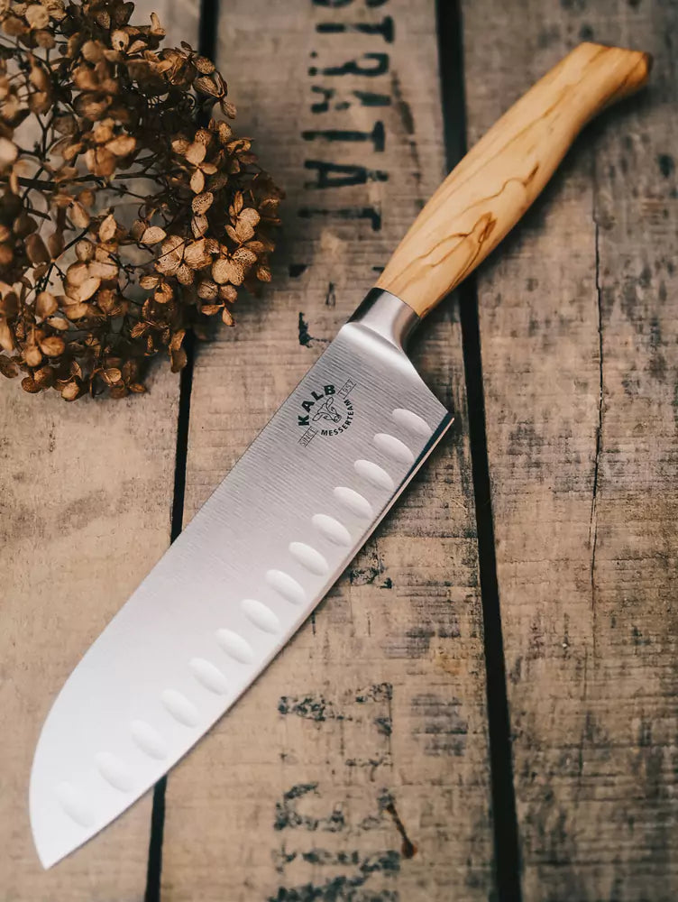 Messerteam Kalb Santoku mit Kulle 16 cm Olivenholzgriff