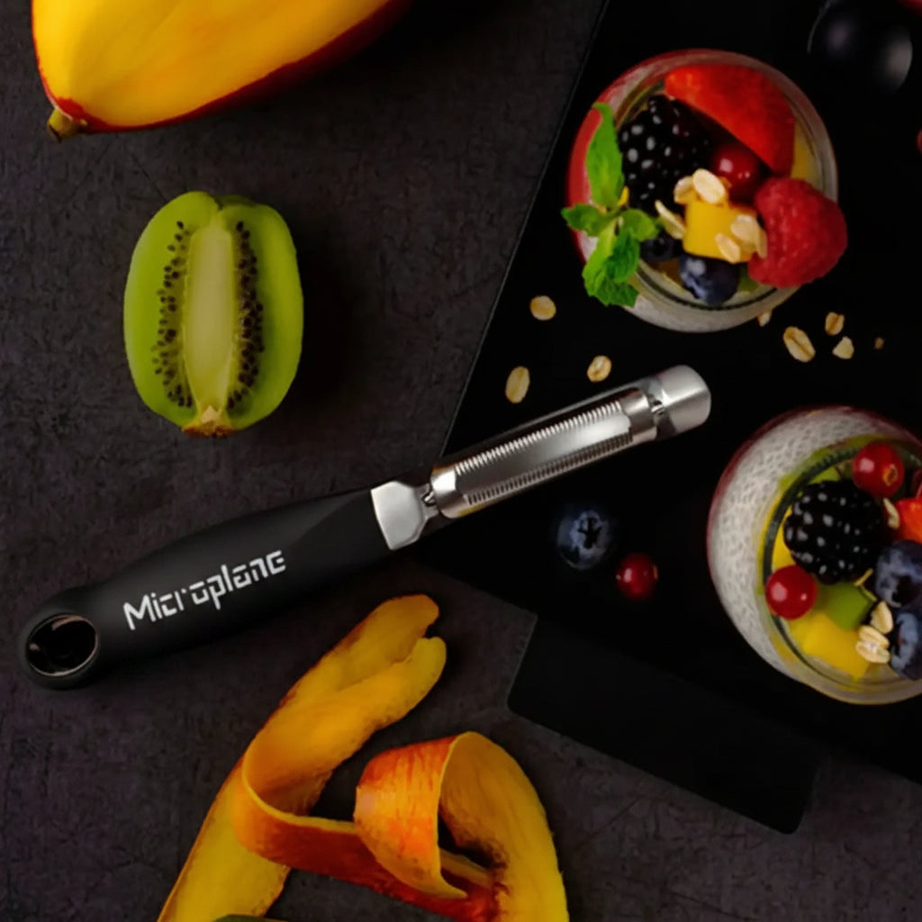 Microplane Professional Peeler serrated blade