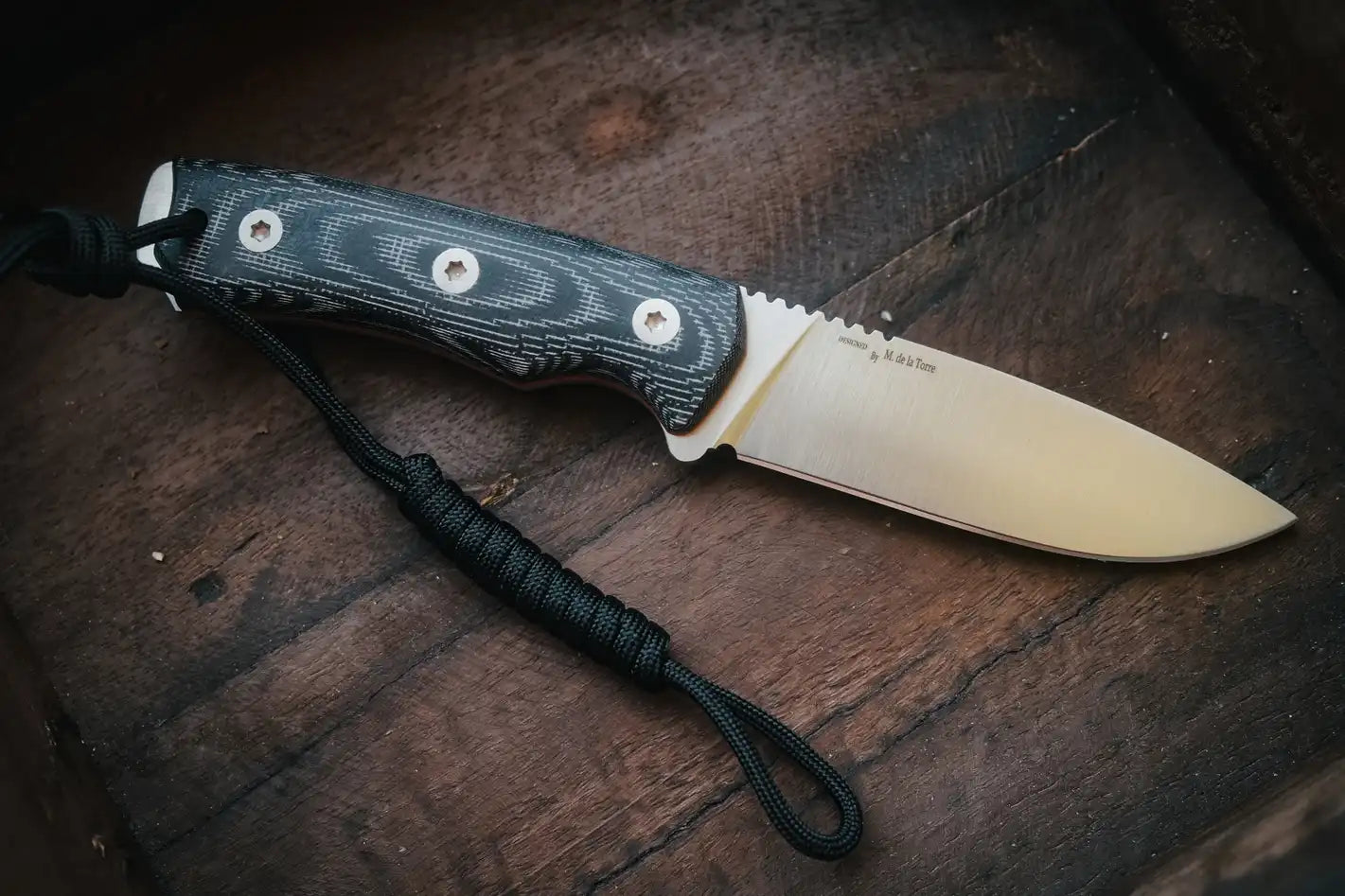 Nieto Chaman Bushcraft schwarzes Micarta und Böhler N695