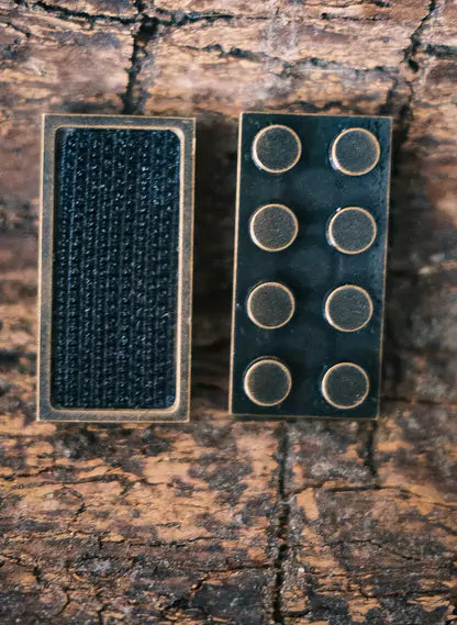 Roman Pats Brick mittel 8 Pins Patch