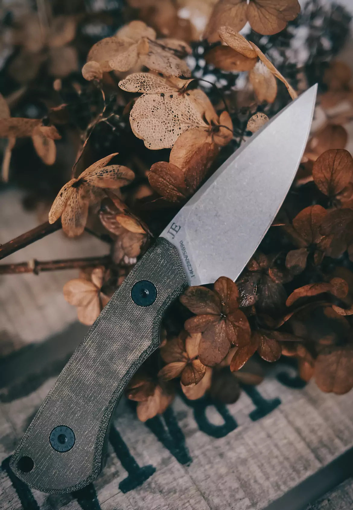 SK09 Micarta olive