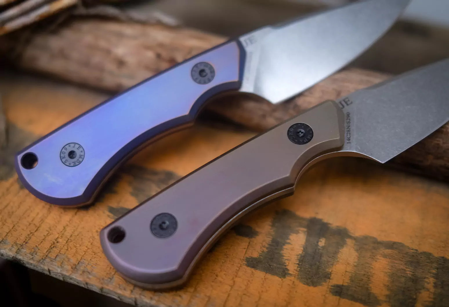 SK09 Titan Bronze Anodisiert – 14C28 mit Kydex-Scheide