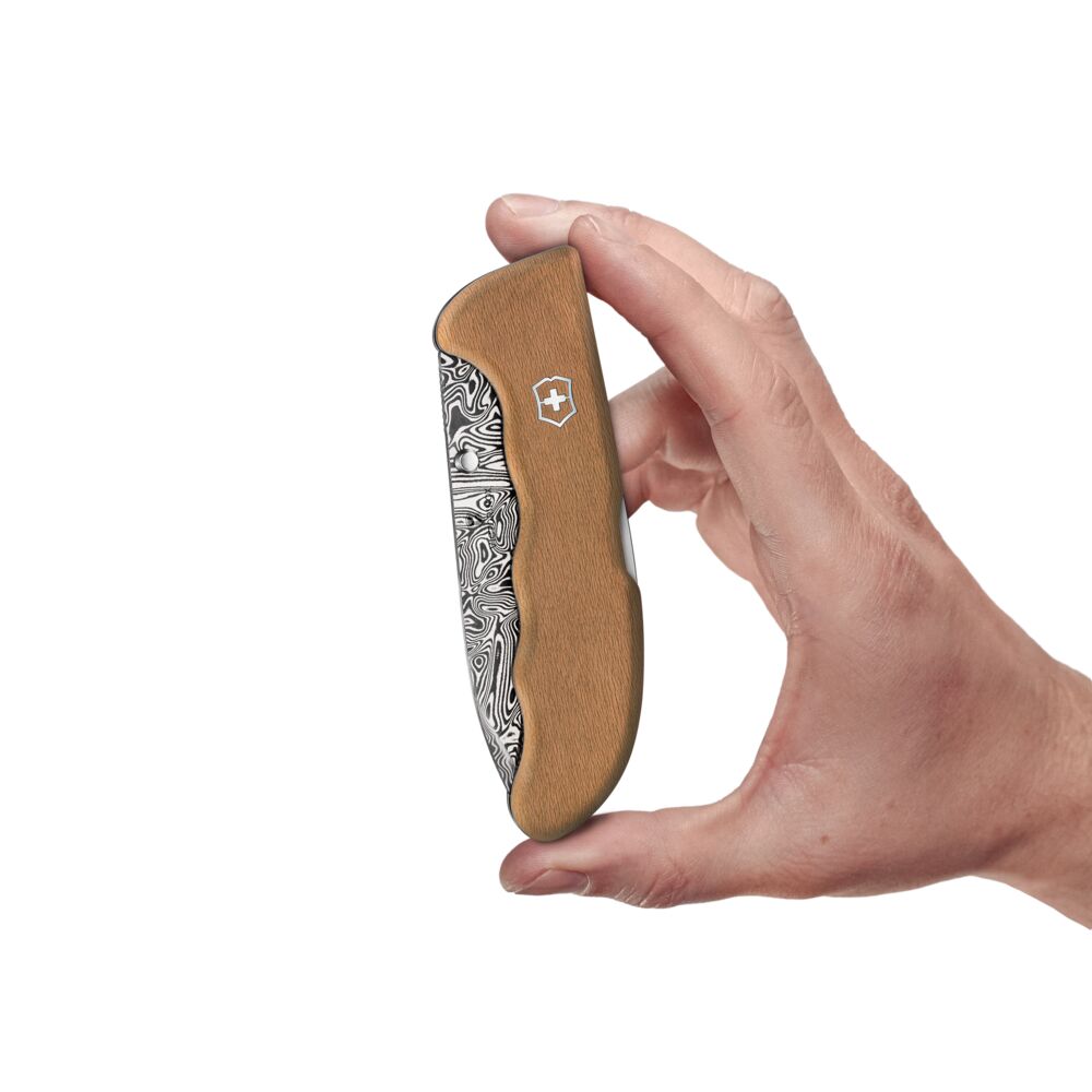Victorinox Evoke Wood Damast Limited Edition 2026