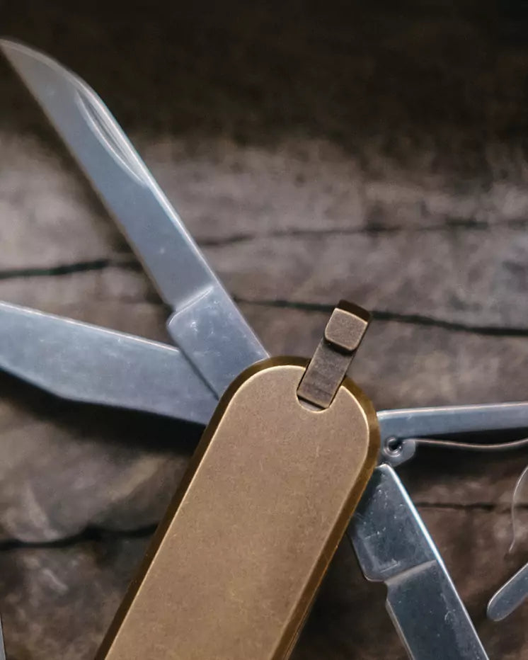 Victorinox Minichamp Messing-Scales (Roman Pats Exclusive)